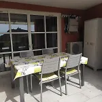 T2 Vue Mer, Jardin Clos, Village Cap Esterel St Raphael * Saint-Raphaël