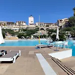 T2 Vue Mer, Jardin Clos, Village Cap Esterel St Raphael * Saint-Raphaël