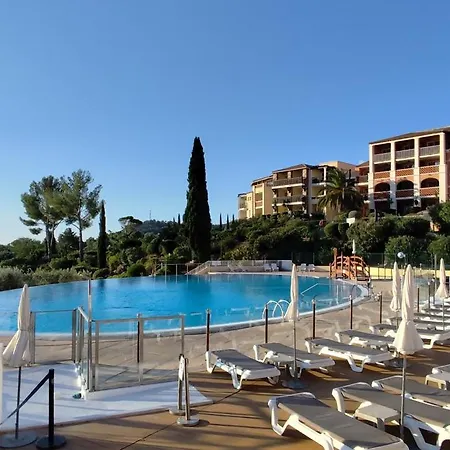 T2 Vue Mer, Jardin Clos, Village Cap Esterel St Raphael Сен-Рафаэль