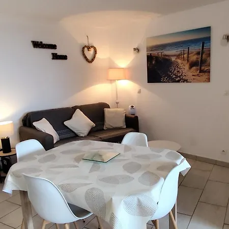 T2 Vue Mer, Jardin Clos, Village Cap Esterel St Raphael Apartment Saint-Raphael (Var)