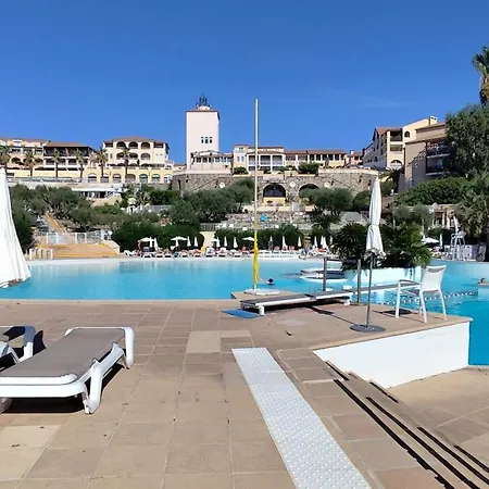 T2 Vue Mer, Jardin Clos, Village Cap Esterel St Raphael * Saint-Raphaël