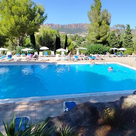 Apartament T2 Vue Mer, Jardin Clos, Village Cap Esterel St Raphael *