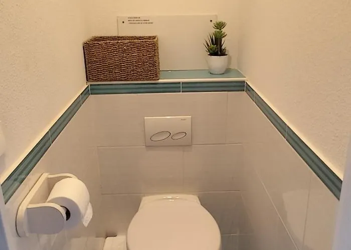 T2 Vue Mer, Jardin Clos, Village Cap Esterel St Raphael *