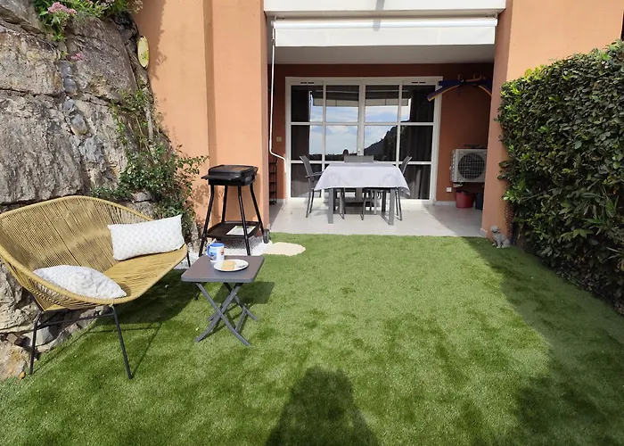 아파트 T2 Vue Mer, Jardin Clos, Village Cap Esterel St Raphael *