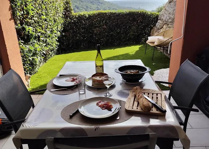 Апартаменты T2 Vue Mer, Jardin Clos, Village Cap Esterel St Raphael